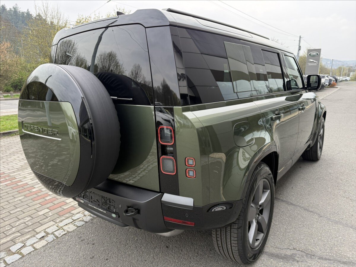 Land Rover Defender SUV / Terénní 3,0 l 184 kw