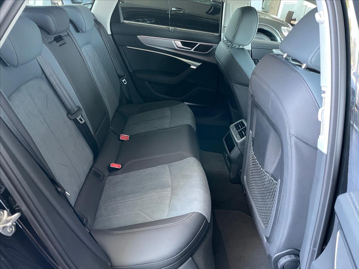 Audi A6 Allroad Kombi 3,0 l 210 kw