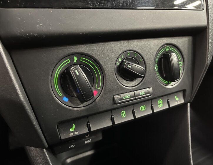 Škoda Rapid Liftback 1,2 l 66 kw