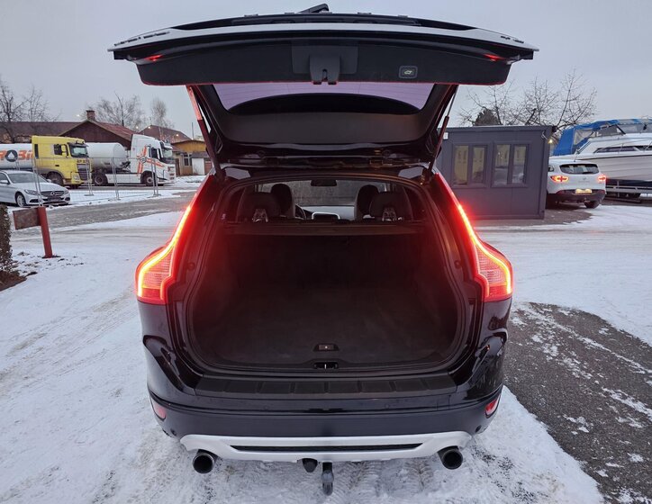 Volvo XC60 SUV 3,0 l 224 kw