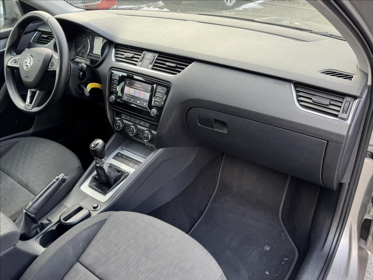 Škoda Octavia Kombi 2,0 l 110 kw