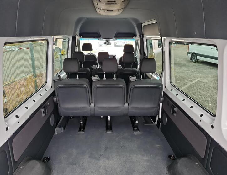 Mercedes-Benz Sprinter 19