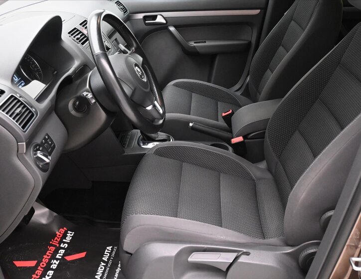 Volkswagen Touran MPV 1,6 l 77 kw