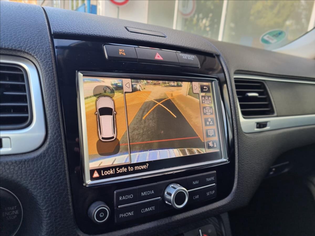 Volkswagen Touareg SUV 4,1 l 250 kw