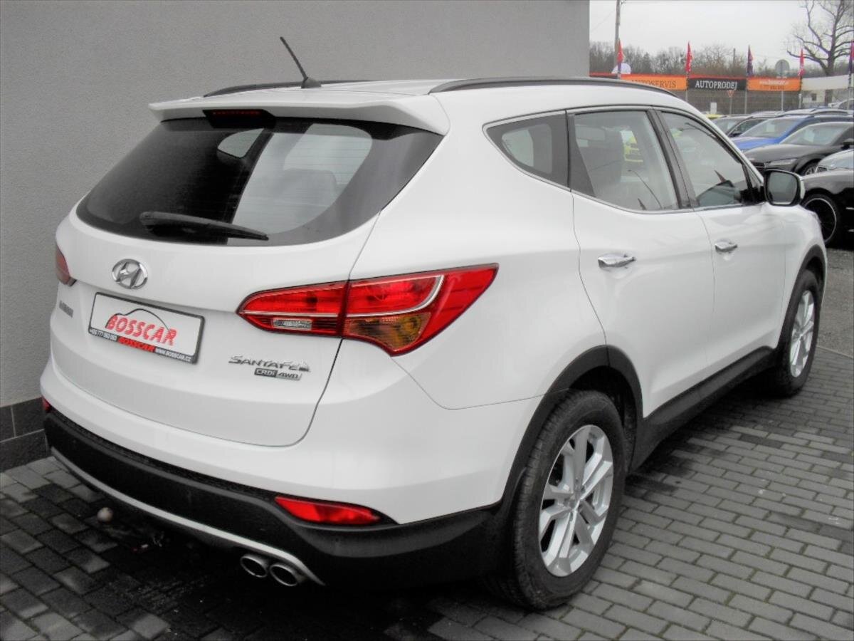 Hyundai Santa Fe SUV / Terénní 2,2 l 145 kw