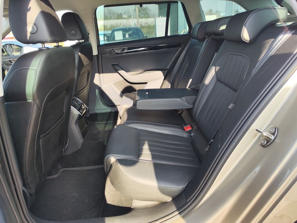 Škoda Superb Kombi 1,5 l 110 kw