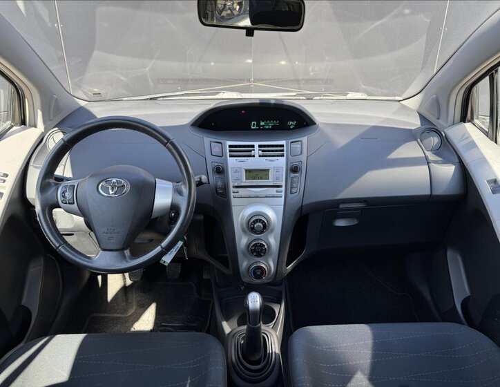 Toyota Yaris Hatchback 1,4 l 66 kw