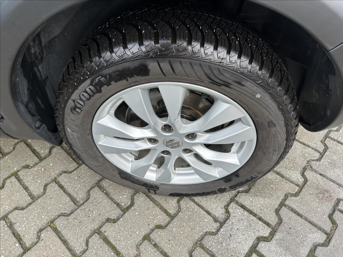 Suzuki SX4 Hatchback 1,6 l 88 kw