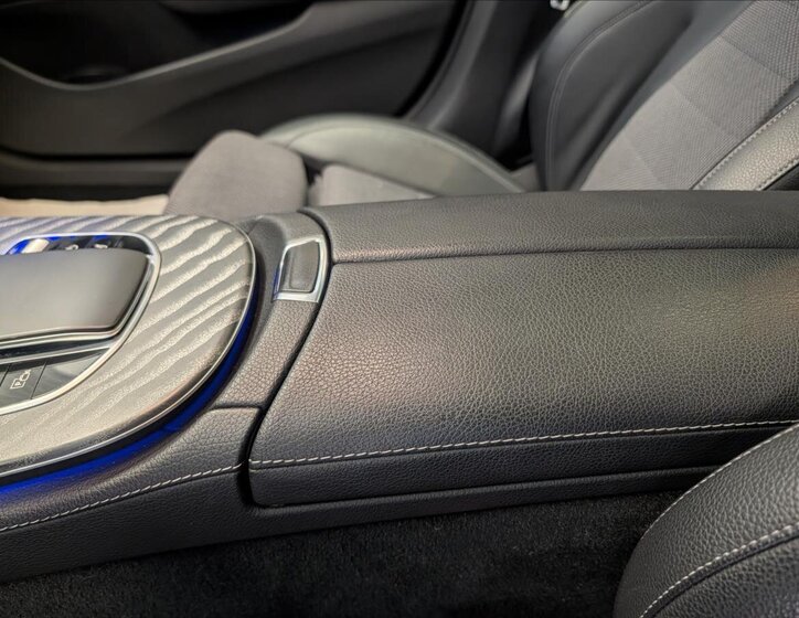 Mercedes-Benz Třídy E Kombi 2,0 l 143 kw