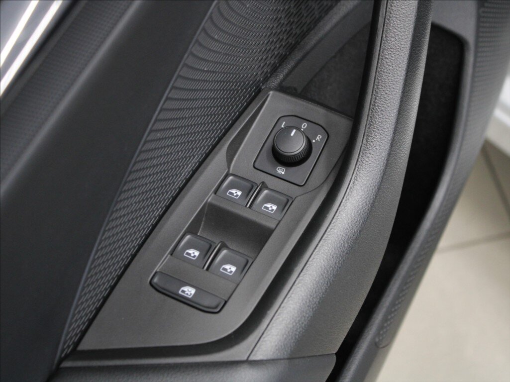 Škoda Octavia Kombi 2,0 l 85 kw