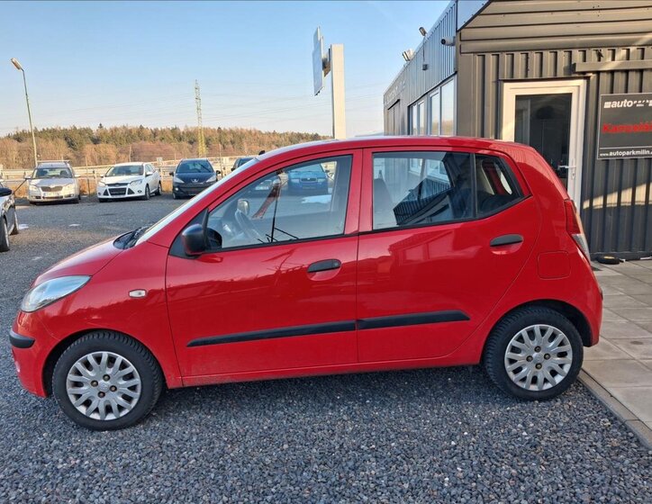 Hyundai i10 Hatchback 1,1 l 48 kw