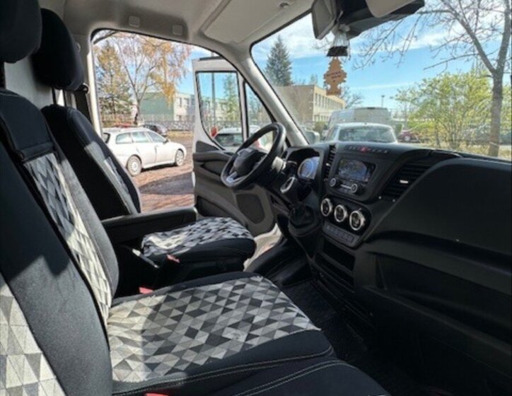 Iveco Daily 9