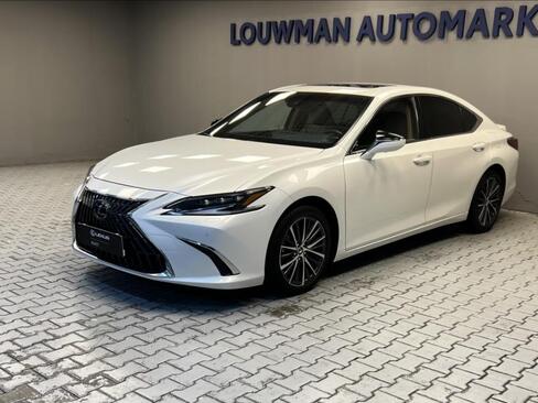 Lexus ES 300h