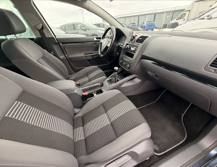 Volkswagen Golf Hatchback 1,4 l 90 kw