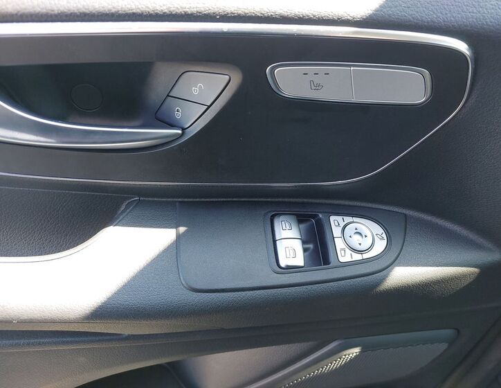 Mercedes-Benz Vito 24