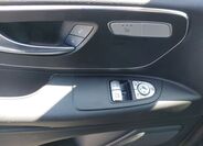 Mercedes-Benz Vito 24