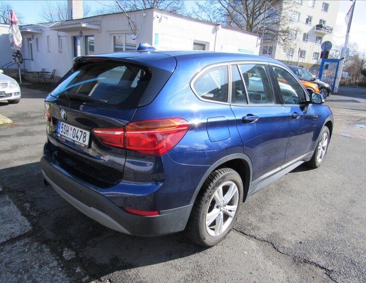 BMW X1 SUV / Terénní 1,5 l 100 kw