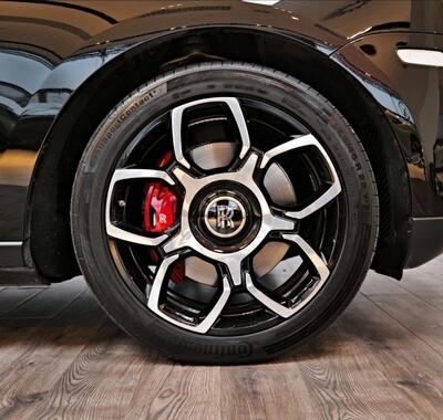 Rolls-Royce Cullinan 4