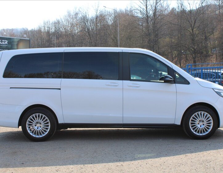 Mercedes-Benz Třídy V Kombi 2,1 l 140 kw