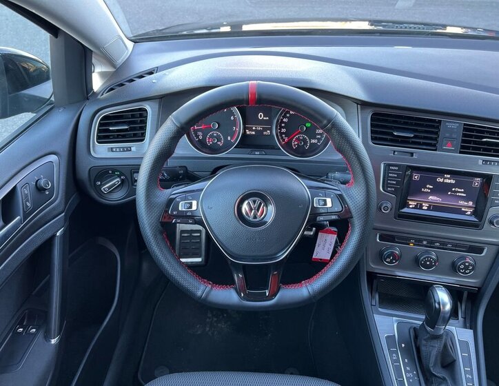 Volkswagen Golf Hatchback 1,4 l 90 kw