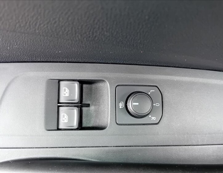 Škoda Fabia Hatchback 999,0 70 kw