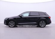 Audi Q7 4