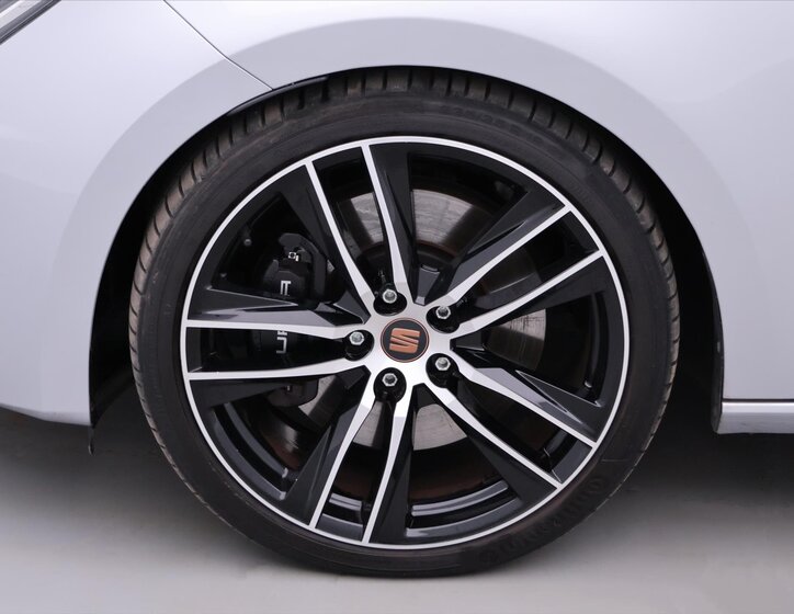 Seat Leon Kombi 2,0 l 221 kw