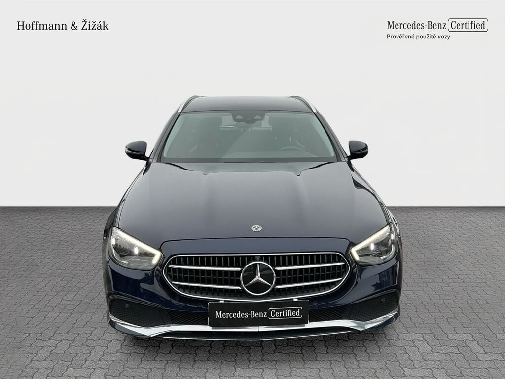 Mercedes-Benz Třídy E Kombi 2,0 l 143 kw
