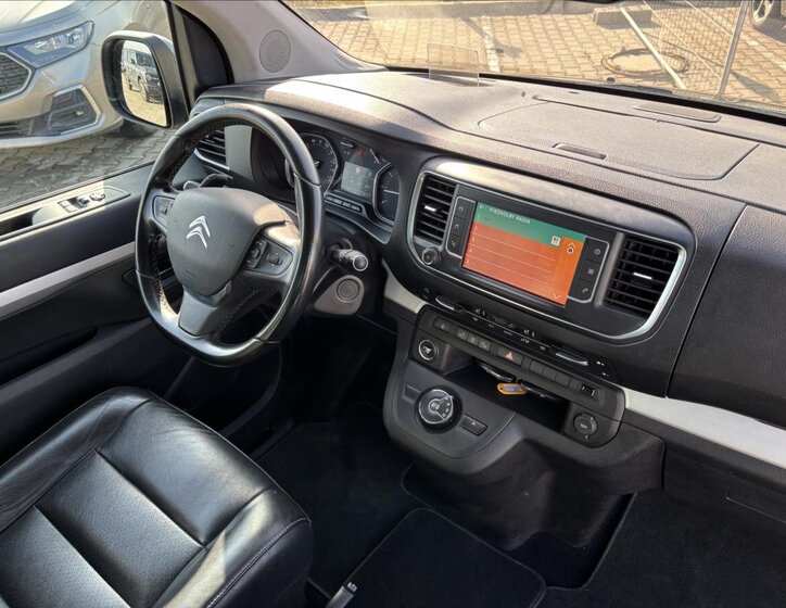 Citroën SpaceTourer MPV 2,0 l 130 kw