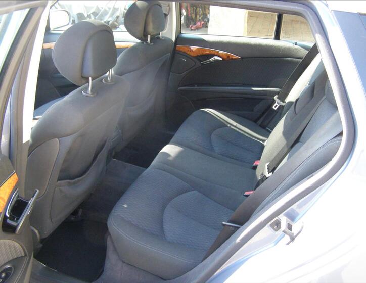 Mercedes-Benz Třídy E 16