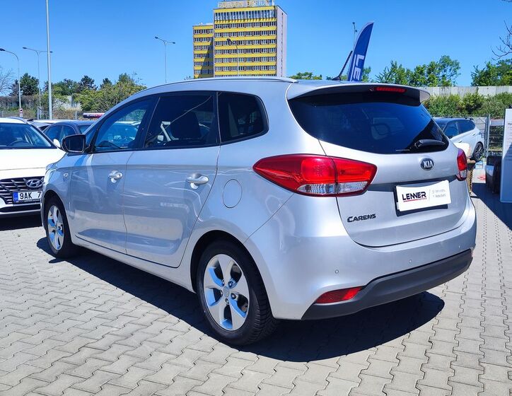 KIA Carens 7