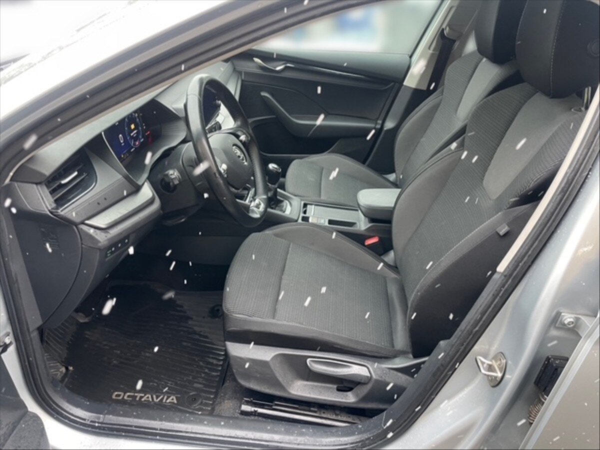 Škoda Octavia Kombi 2,0 l 85 kw