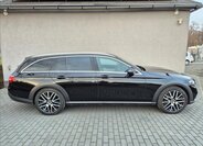 Mercedes-Benz Třídy E Kombi 2,9 l 243 kw