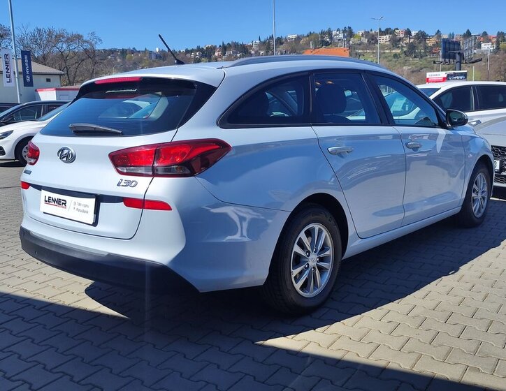 Hyundai i30 Kombi 1,4 l 103 kw