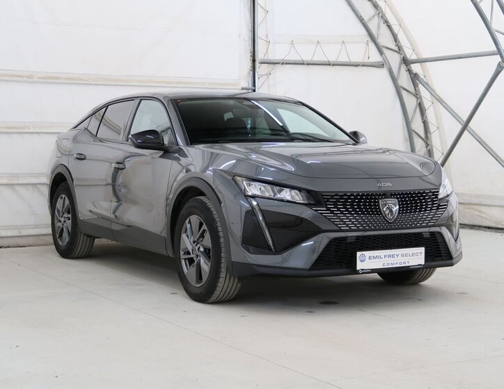 Peugeot 408 Liftback 1,2 l 96 kw