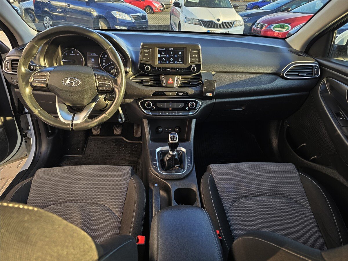 Hyundai i30 Kombi 1,6 l 81 kw