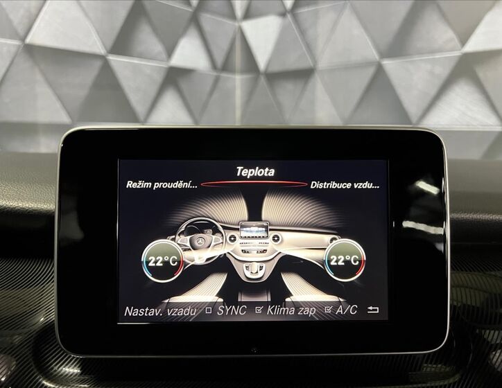 Mercedes-Benz Třídy V 14