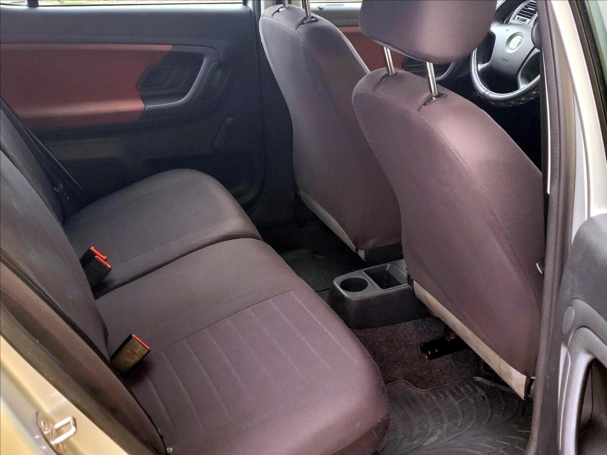 Škoda Fabia Hatchback 1,2 l 44 kw