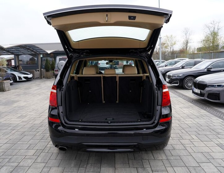 BMW X3 SUV / Terénní 2,0 l 110 kw