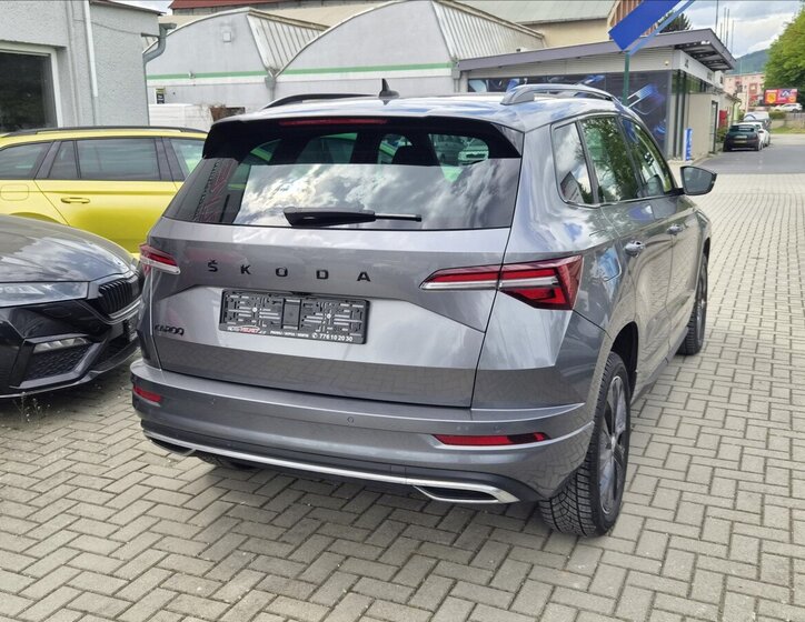 Škoda Karoq SUV / Terénní 1,5 l 110 kw