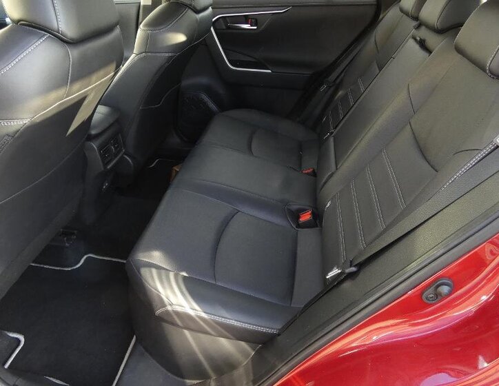 Toyota RAV4 SUV / Terénní 2,5 l 131 kw