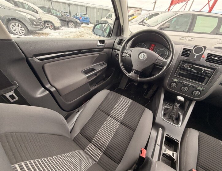 Volkswagen Golf Hatchback 1,4 l 90 kw