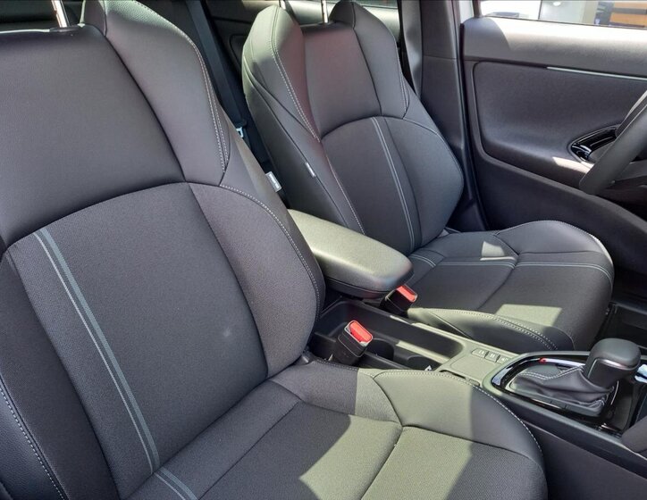 Toyota Yaris Cross SUV 1,5 l 96 kw