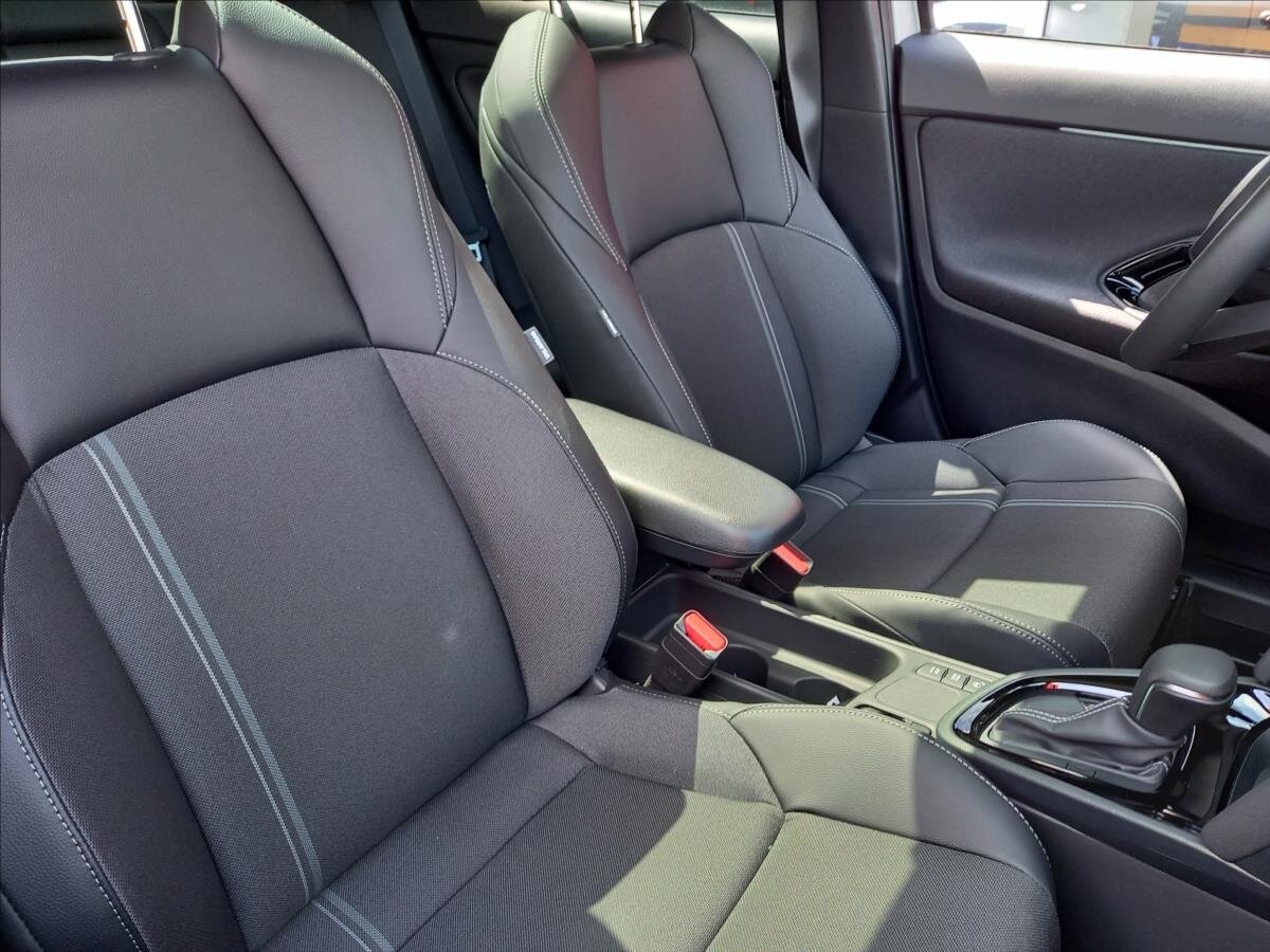 Toyota Yaris Cross SUV 1,5 l 96 kw