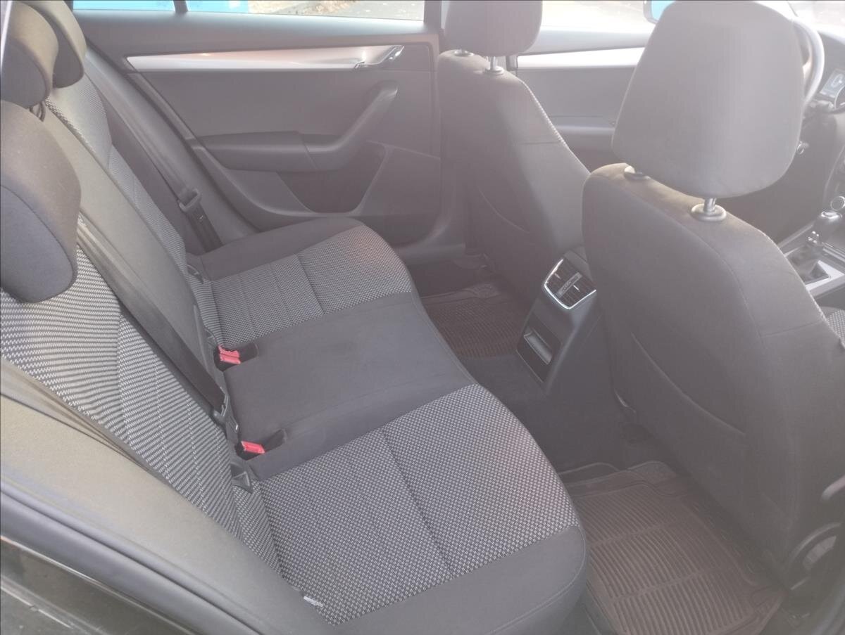 Škoda Octavia Kombi 2,0 l 110 kw