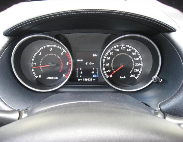 Mitsubishi Outlander 33