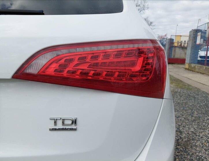 Audi Q5 Kombi 2,0 l 105 kw