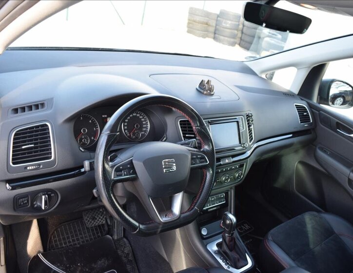 Seat Alhambra Kombi 2,0 l 135 kw