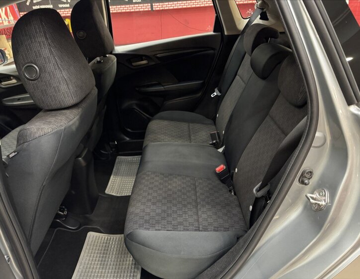 Honda Jazz Hatchback 1,3 l 75 kw