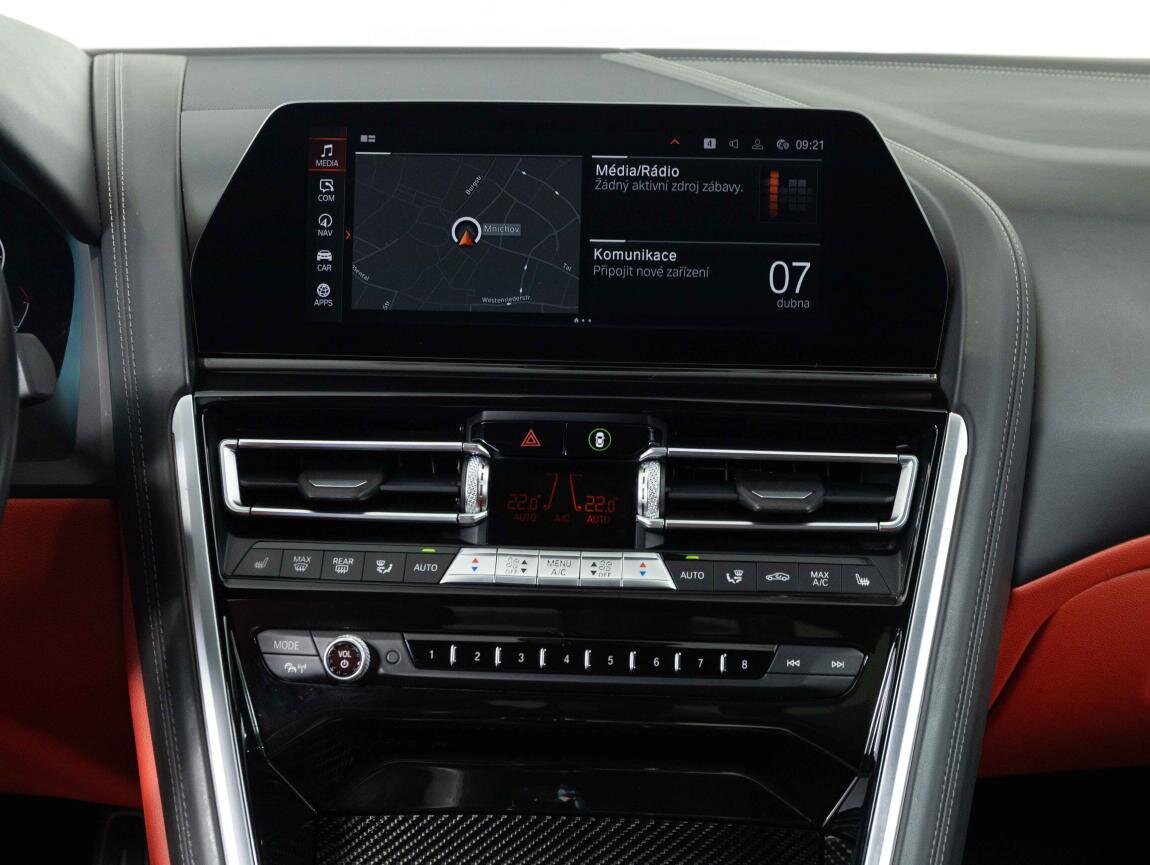 BMW Řada 8 Ostatní 4,4 l 390 kw